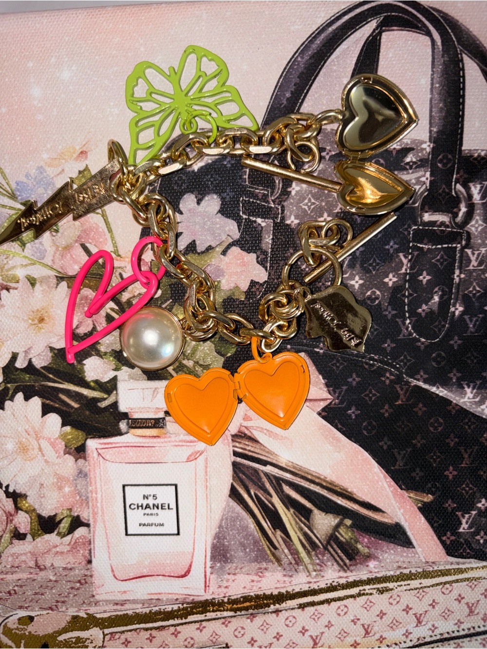 Betsey Johnson Gold Tone Charm Bracelet with Neon Pink & Orange Heart Accents - Picture 2 of 3